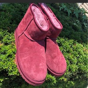 Ugg Boots with Sparkle Bow